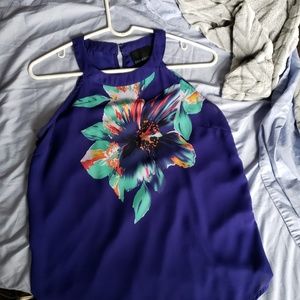 Womens sleeveless top